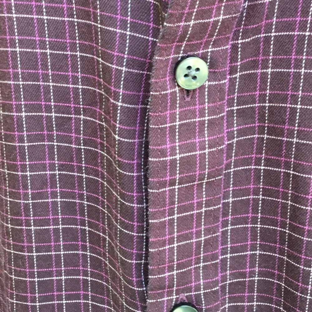 Van Heusen burgundy button down - Picture 5 of 6
